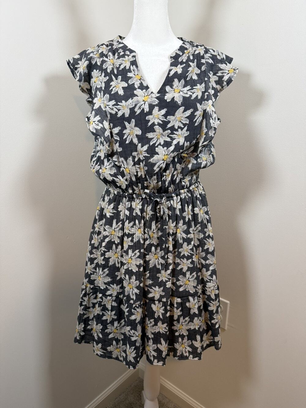Marissa Olivia Women’s size Medium Daisy Sundress Floral Cottagecore Boho